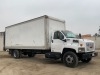 2005 GMC C6500 VAN TRUCK, 6.0L gasoline, automatic, 24' box, 19,000# rear, Maxon BMRA liftgate. s/n:1GDJ6C1E75F517519 - 2