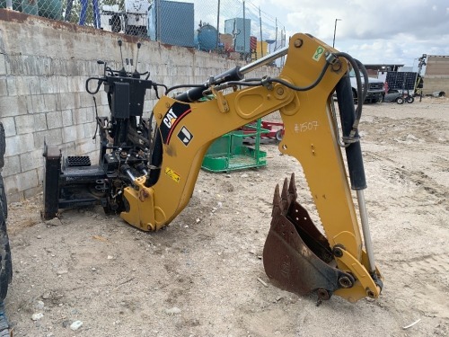 2006 CATERPILLAR BH150 BACKHOE ATTACHMENT, fits skidsteer. s/n:KEP00211--(LOCATED IN COLTON, CA)--