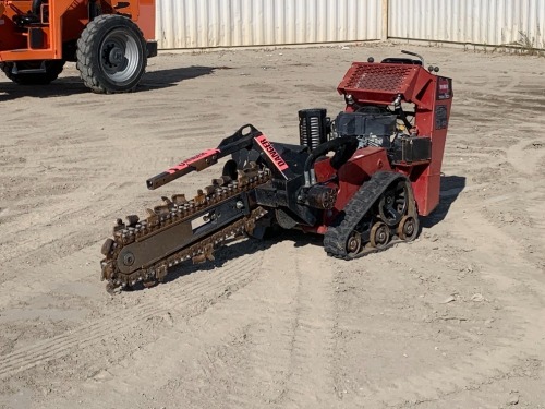 2019 TORO SRX20 WALK-BEHIND CRAWLER TRENCHER, 3' trencher, 526 hours indicated. s/n:402842774