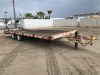 2006 TRAIL KING TK40LP EQUIPMENT TRAILER, 40,000# capacity, 102"x21' deck, pintle hitch, 5' beavertail w/ramps. s/n:1TKC026226M036302 - 2