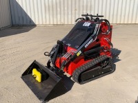 UNUSED 2024 EGN EG380T WALK-BEHIND CRAWLER SKIDSTEER LOADER, gp bucket, aux hydraulics. s/n:323W240949