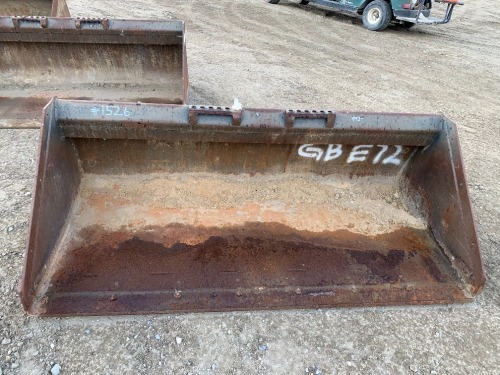 BOBCAT 74HD 74" GP BUCKET, fits skidsteer. s/n:6732305 --(LOCATED IN COLTON, CA)--