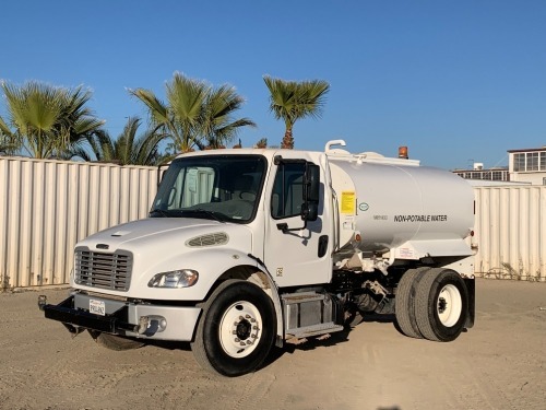 2019 FREIGHTLINER M2 2,000 GALLON BOBTAIL WATER TRUCK, Cummins 200hp diesel, automatic, pto, 12,000# front, ff-s-rr, hose reel, 21,000# rear, 16,911 miles indicated. s/n:3ALACWFD3KDKK4046