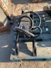 UNUSED GIYI 3T HYDRAULIC THUMB ATTACHMENT, fits mini excavator. s/n:MZJ3T241057 --(LOCATED IN COLTON, CA)-- - 2