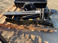 UNUSED GIYI 3T HYDRAULIC THUMB ATTACHMENT, fits mini excavator. s/n:MZJ3T241056 --(LOCATED IN COLTON, CA)--