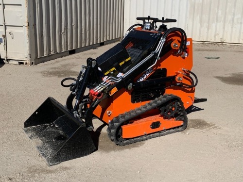 UNUSED 2024 EGN EG36C WALK-BEHIND CRAWLER SKIDSTEER LOADER, gp bucket, aux hydraulics. s/n:EG36C241042