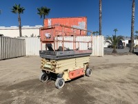 2007 JLG 2646ES SCISSORLIFT, electric, 26' lift, extendable platform, 192 hours indicated. s/n:0200169848