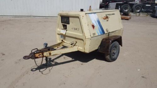 INGERSOLL RAND 100 AIR COMPRESSOR, 100cfm, gasoline, portable. s/n:138846U84138