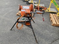 RIDGID 300-T2 PIPE THREADER. s/n:ED71556E01 --(LOCATED IN COLTON, CA)--