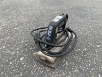 1984 ROBERTS ROB-10-182G CARPET IRON --(LOCATED IN COLTON, CA)--