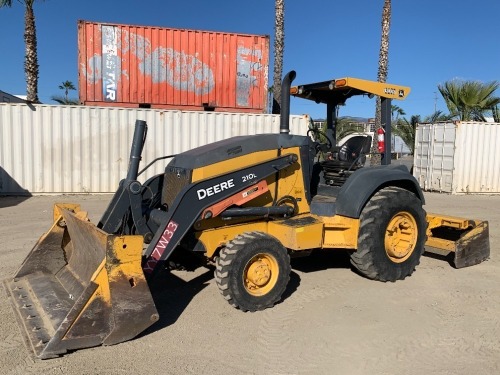 2018 JOHN DEERE 210L SKIPLOADER, 4-in-1 bucket, 4x4, canopy, rear scraper, dual tilt, rear counterweights. s/n:1T8210LXAJF894645