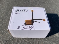 UNUSED A333 HAND-HELD STEEL STRAPPING TOOL --(LOCATED IN COLTON, CA)--