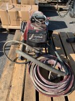 2020 TITAN TOOL 805-000E PAINT SPRAYER. s/n:2059214288 --(LOCATED IN COLTON, CA)--