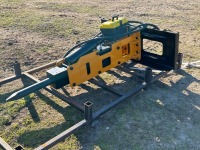 2024 GIYI 680 HYDRAULIC BREAKER ATTACHMENT, fits skidsteer. s/n:HYPSC2411220 --(LOCATED IN MADERA, CA)--