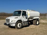 2015 FREIGHTLINER M2 106 2,000 GALLON BOBTAIL WATER TRUCK, Cummins 200hp diesel, 6-speed, pto, 12,000# front, ff-s-rr, hose reel, 21,000# rear, 19,505 miles indicated. s/n:3ALACWDU8FDFH8006