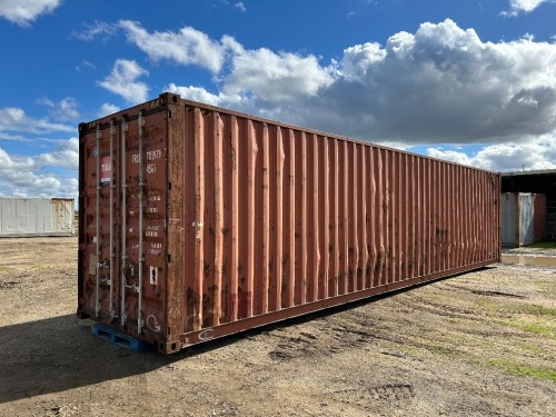 40' CARGO CONTAINER. --(LOCATED IN MADERA, CA)--