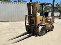CATERPILLAR V50C FORKLIFT, 5,000#, 80" mast, 3-stage, 159" lift, sideshift, gasoline, canopy. s/n:39Y01971