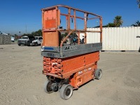 2004 JLG 2630ES SCISSORLIFT, electric, 26' lift, extendable platform. s/n:0200118105