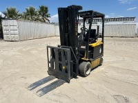 2011 YALE ERC060VGN48TQ092 FORKLIFT, 6,000#, 88" mast, 4-stage, 264" lift, sideshift, push-pull fork attachment, electric, canopy, solid tires. s/n:A968N04090J