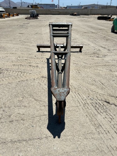 10' TRUSS BOOM, 1,600#. s/n:200601712 --(LOCATED IN COLTON, CA)--