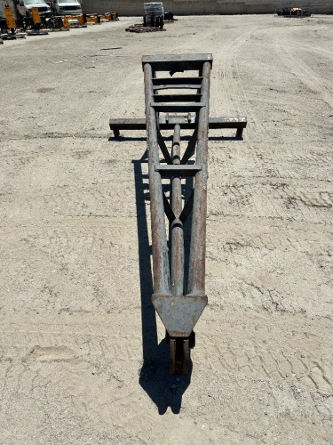 GRADALL 10' TRUSS BOOM, 2,000#. s/n:200403404 --(LOCATED IN COLTON, CA)--