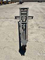 GRADALL 10' TRUSS BOOM, 2,000#. s/n:200403404 --(LOCATED IN COLTON, CA)--
