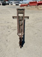 GRADALL 10' TRUSS BOOM, 2,000# --(LOCATED IN COLTON, CA)--