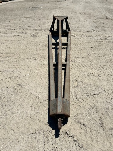 12' TRUSS BOOM --(LOCATED IN COLTON, CA)--