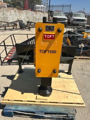 2026 TOFT 680 POST DRIVER ATTACHMENT, fits skidsteer. s/n:TOFTJW40Z19369 W/HOSES, NITROGEN CHARGING KIT, TOOL BOX --(LOCATED IN COLTON, CA)--