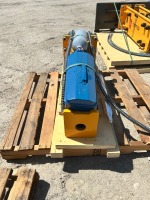 2026 TOFT 530 HYDRAULIC BREAKER ATTACHMENT, fits Cat 304 excavator. s/n:TOFT30BCBC2001, W/HOSES, CHISEL POINTS, NITROGEN CHARGING KIT, PRESSURE GAUGE, TOOL BOX --(LOCATED IN COLTON, CA)--
