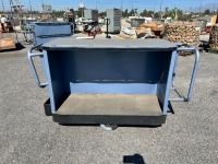 ROLLING CART --(LOCATED IN COLTON, CA)--