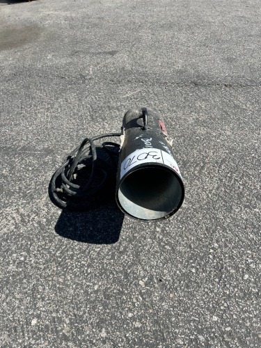 HEAT STAR SPACE HEATER, electric. --(LOCATED IN COLTON, CA)--