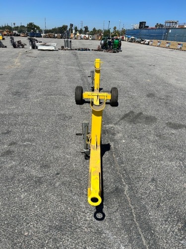 TUG CART/TRAILER --(LOCATED IN COLTON, CA)--