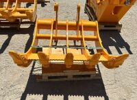 2026 TOFT 08R 42" RAKE ATTACHMENT, fits Cat 320 excavator. s/n:TOFTER25123008 --(LOCATED IN COLTON, CA)--