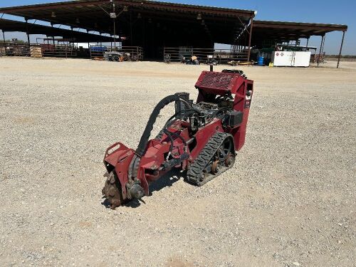 2017 TORO STX26 CRAWLER STUMP GRINDER, gasoline, 944 hours indicated. s/n:401239727 (LOCATED IN MADERA, CA)--