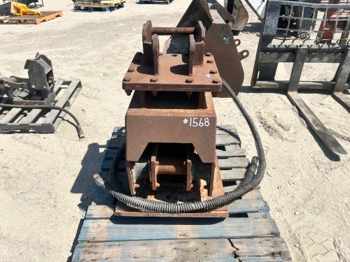 HYDRAULIC COMPACTION PLATE ATTACHMENT, fits backhoe --(LOCATED IN COLTON, CA)--