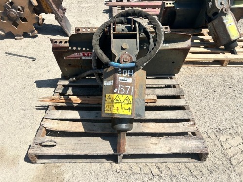 BOBCAT ML30HAU AUGER ATTACHMENT, fits skidsteer. s/n:A7ER03638 --(LOCATED IN COLTON, CA)--