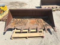 60" GP BUCKET, fits skidsteer. s/n:670392 --(LOCATED IN COLTON, CA)--