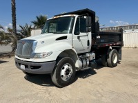 2018 INTERNATIONAL 4300 BOBTAIL DUMP TRUCK, Cummins 220hp diesel, Eaton Fuller 6-speed, pto, 12,000# front, 5-6 yard box, 21,000# rear, 23,200 miles indicated. s/n:1HTMMMMM5JH527208