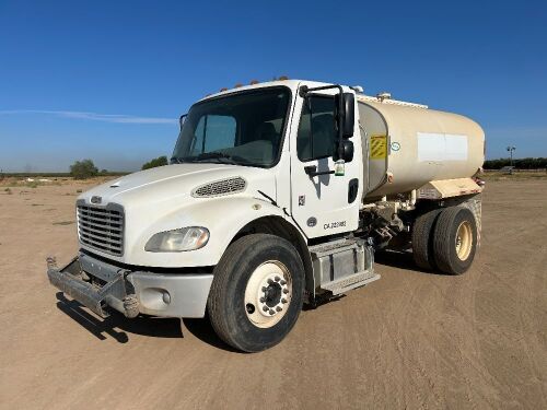 2019 FREIGHTLINER M2 106 2,000 GALLON BOBTAIL WATER TRUCK, Cummins diesel, engine brake, 6-speed, pto, 12,000# front, ff-s-rr, hose reel, 21,000# rear, 36,240 miles indicated. s/n:3ALACWFD1KDKG8316 --(LOCATED IN MADERA, CA)--