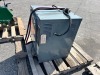HOBART 600B1-12 24V INDUSTRIAL BATTERY CHARGER. s/n:298CS39641 --(LOCATED IN COLTON, CA)-- - 2