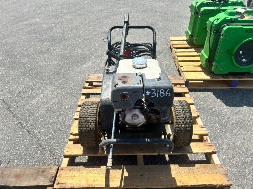 2006 MI-T-M JCW3003 PRESSURE WASHER, 3,000psi. s/n:10236489 --(LOCATED IN COLTON, CA)--