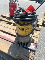 2005 WACKER PS24 2" SUBMERSIBLE PUMP, electric. s/n:5513847 --(LOCATED IN COLTON, CA)--