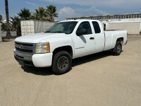 2008 CHEVROLET SILVERADO LS EXTENDED CAB PICKUP TRUCK, 5.3L gasoline, automatic, a/c, pdl, tow package. s/n:1GCEC19018E160490 --(DEALER, DISMANTLER, OUT OF STATE BUYER, OFF-HIGHWAY USE ONLY)-- --(DOES NOT RUN)-- --(LOCATED IN COLTON, CA)--