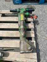 APT 65# AIR HAMMER. s/n:420700 --(LOCATED IN COLTON, CA)--