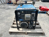 MILLER BLUESTAR 185 WELDER/GENERATOR, 6kw, gasoline. --(LOCATED IN COLTON, CA)--