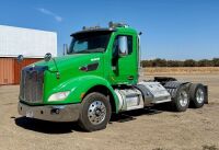 2017 PETERBILT 579 TRUCK TRACTOR, Cummins ISX15 450hp diesel, engine brake, automatic, pto, 12,000# front, wet kit, air ride suspension, 38,000# rears, 240,639 miles indicated. s/n:1XPBD49X9HD414532