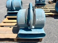 DRI-EAZ SAHARA F350 HEAVY DUTY AIR MOVER. s/n:7792 --(LOCATED IN COLTON, CA)--