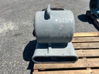 VIKING EQUIPMENT WINDSTORM 2200 HEAVY DUTY AIR MOVER. s/n:01004028702 --(LOCATED IN COLTON, CA)--