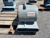 VIKING EQUIPMENT WINDSTORM 2200 HEAVY DUTY AIR MOVER. s/n:01004028523 --(LOCATED IN COLTON, CA)--